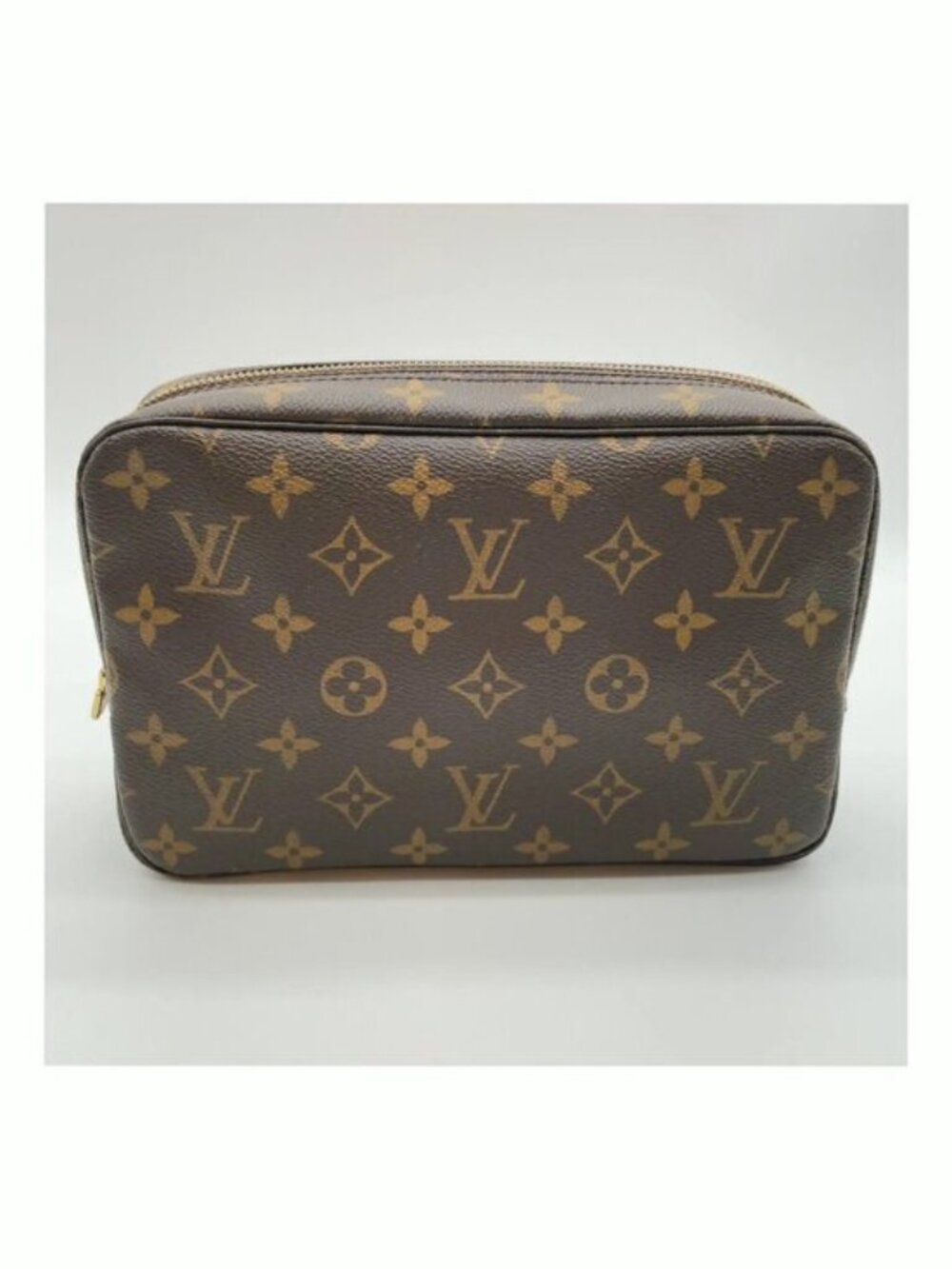 Authentic Louis Vuitton Trousse Toilette 23 Monogram Canvas Cosmetic Pouch - Picture 3 of 16